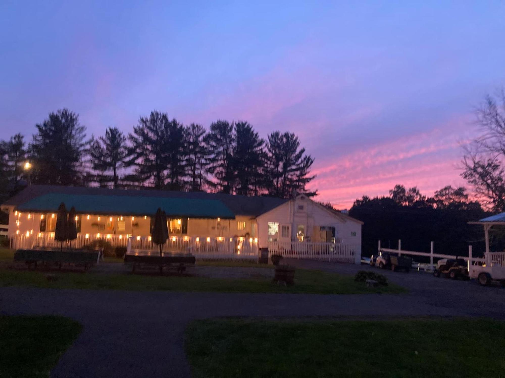 Gavin'S Iris H Country Inn Cornwallville Bagian luar foto