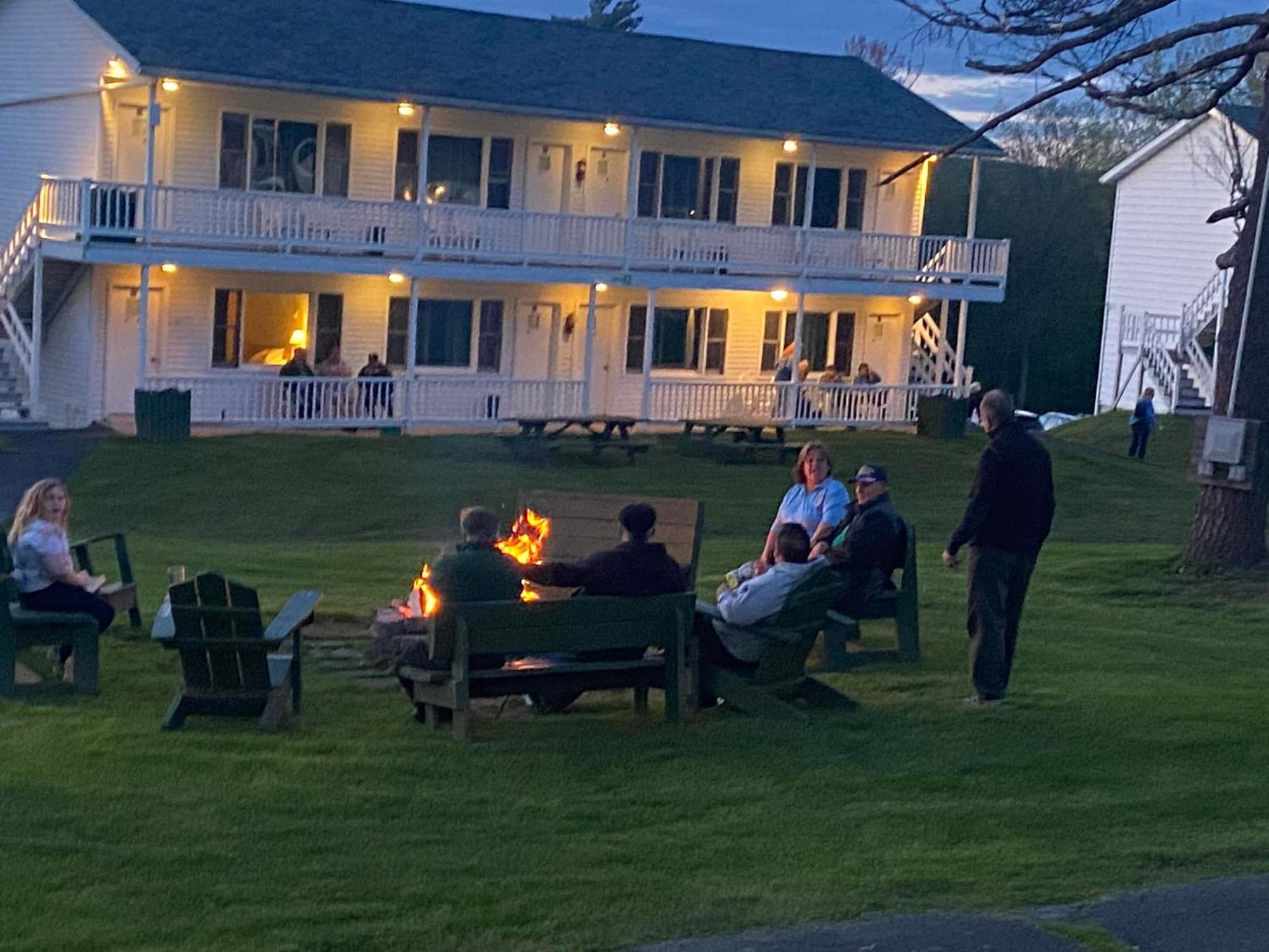 Gavin'S Iris H Country Inn Cornwallville Bagian luar foto