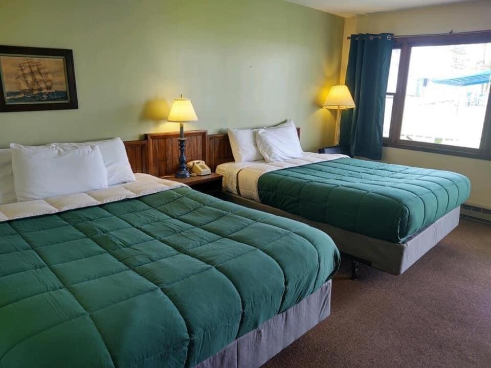 Gavin'S Iris H Country Inn Cornwallville Bagian luar foto