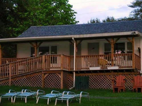 Gavin'S Iris H Country Inn Cornwallville Bagian luar foto