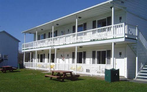 Gavin'S Iris H Country Inn Cornwallville Bagian luar foto